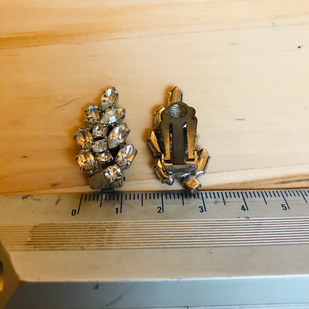 vintage clip on earrings